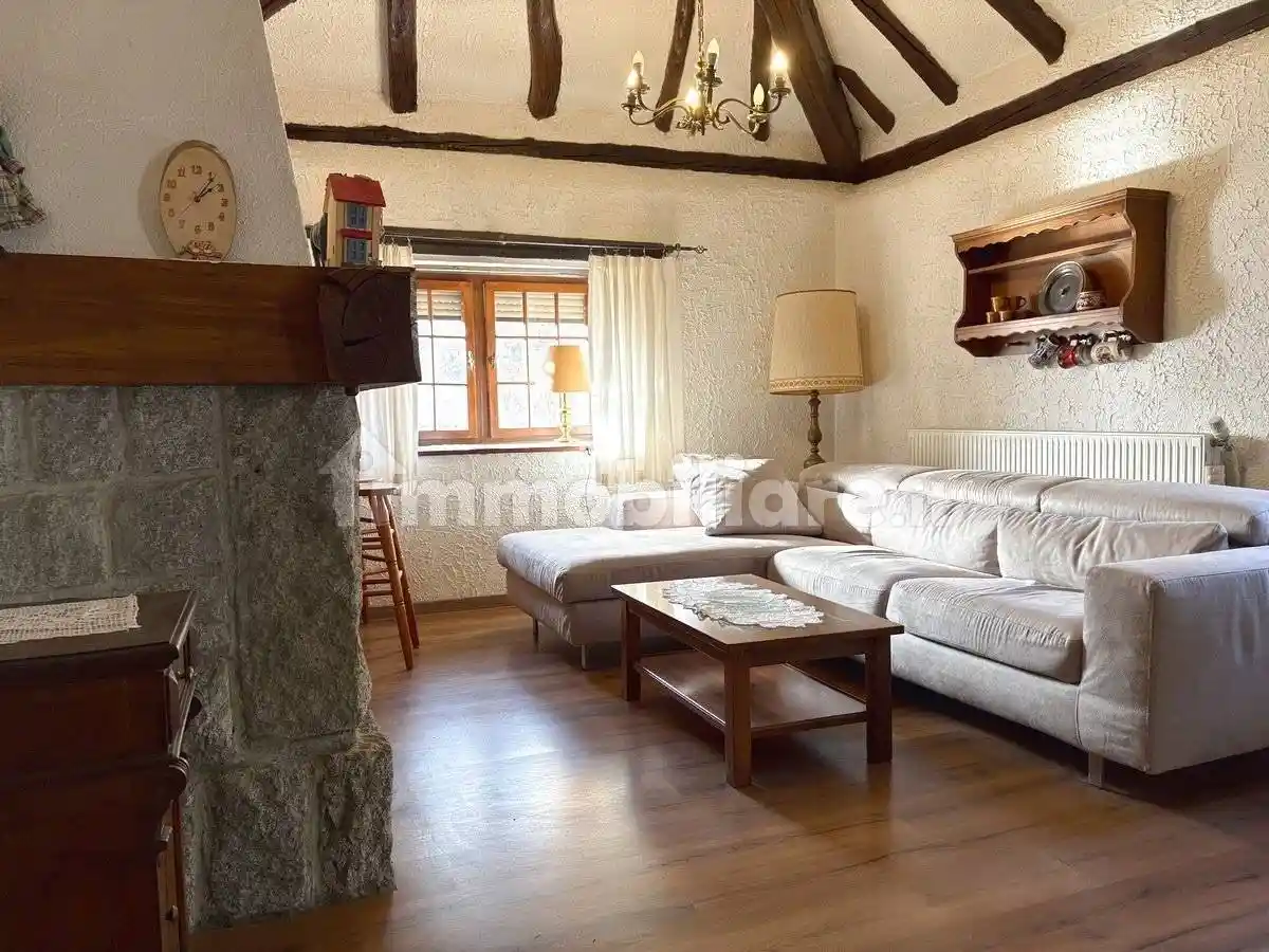 Casa indipendente in vendita a Roncegno Terme