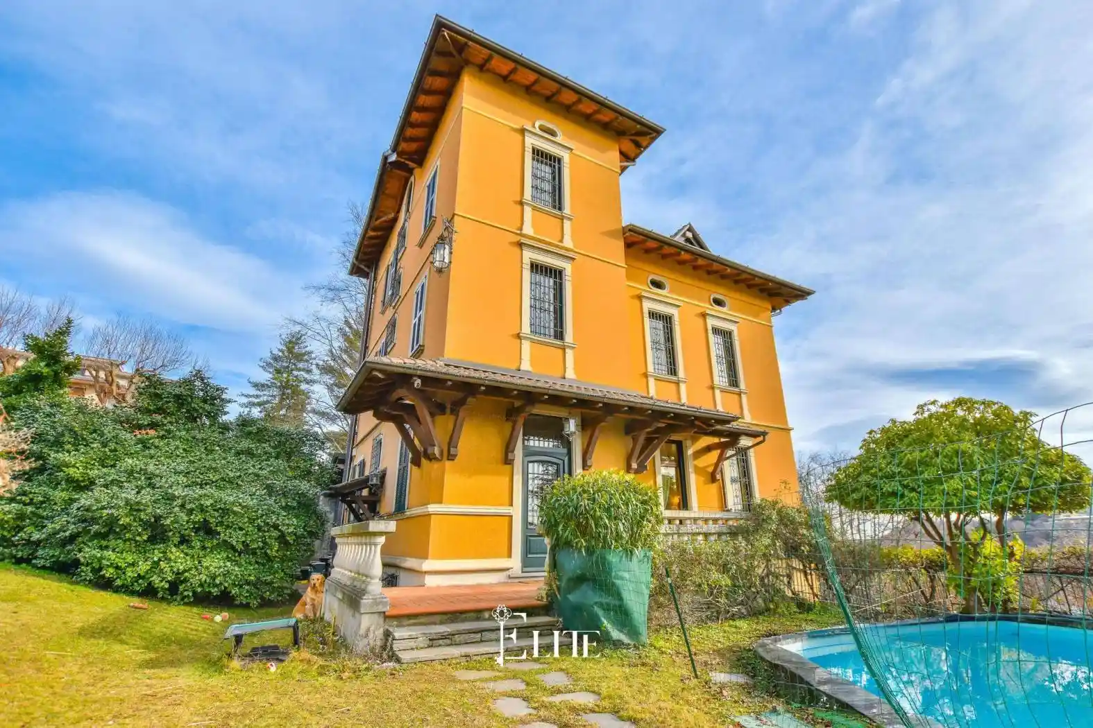 Villa in vendita a Varese