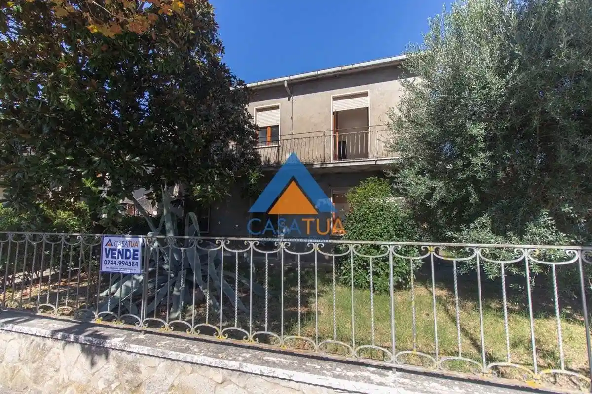 Villa in vendita a Amelia