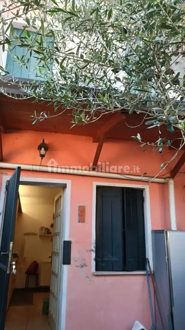 Casa indipendente in vendita a Selvazzano Dentro