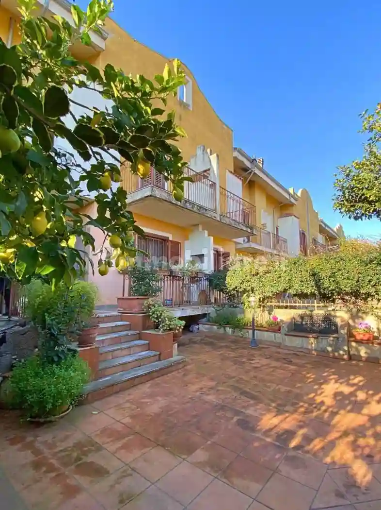 Villetta a schiera - foto 2