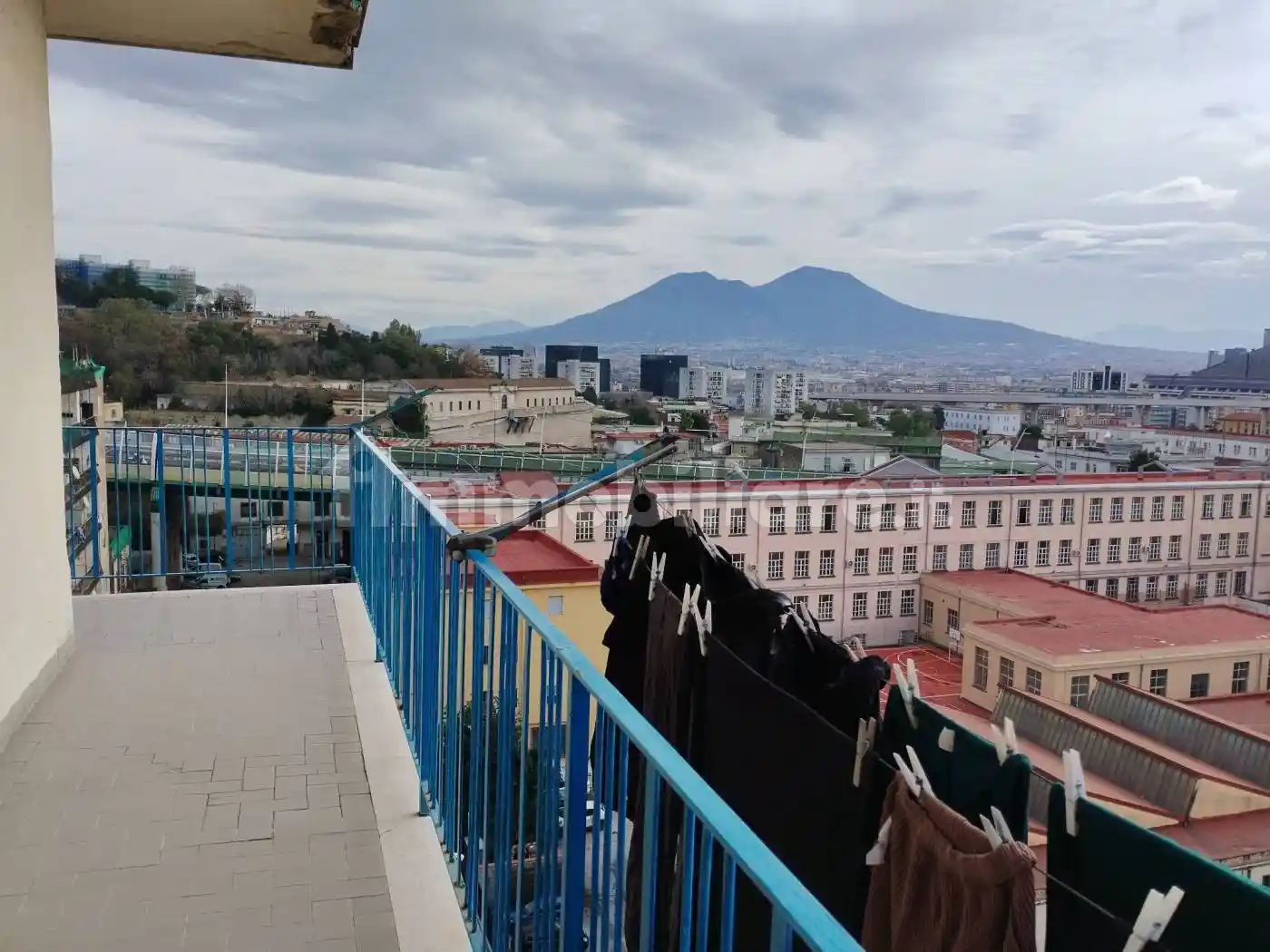 Appartamento in vendita a Napoli