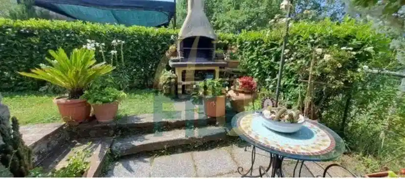 Appartamento in vendita a Dicomano