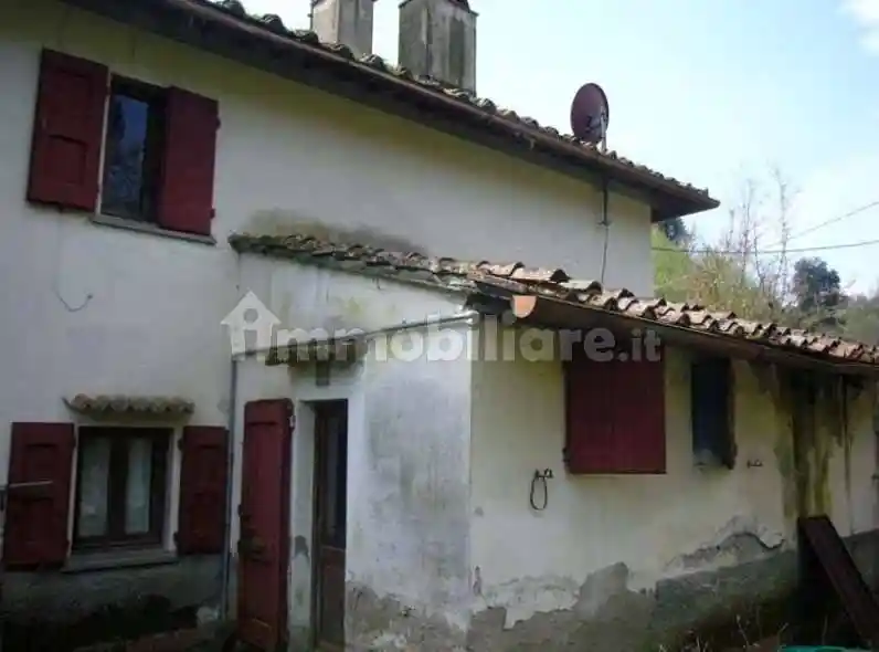 Villa in vendita a Reggello
