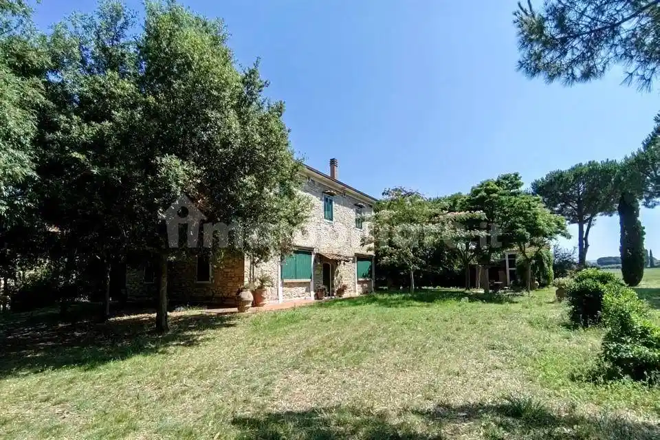 Rustico - Casale in vendita a Rosignano Marittimo