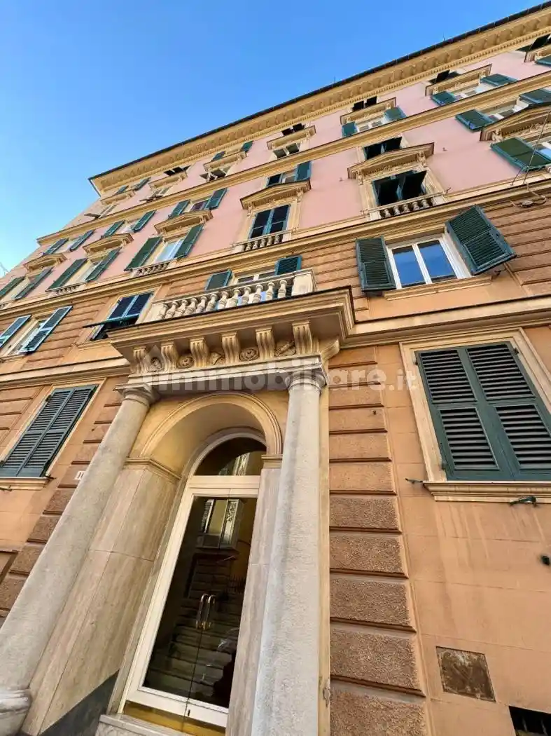 Appartamento in vendita a Genova
