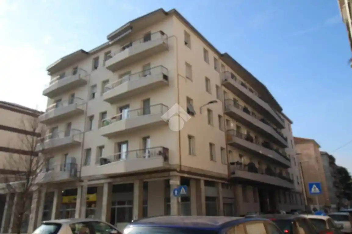 Appartamento in vendita a Bergamo