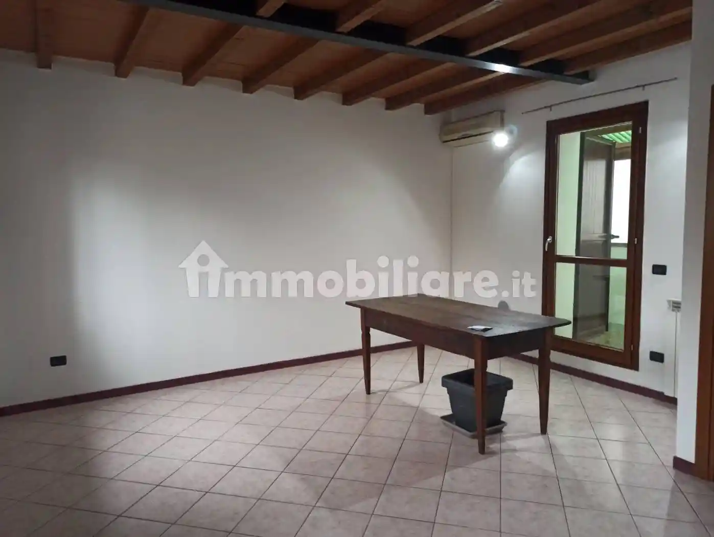 Casa indipendente in vendita a Parma