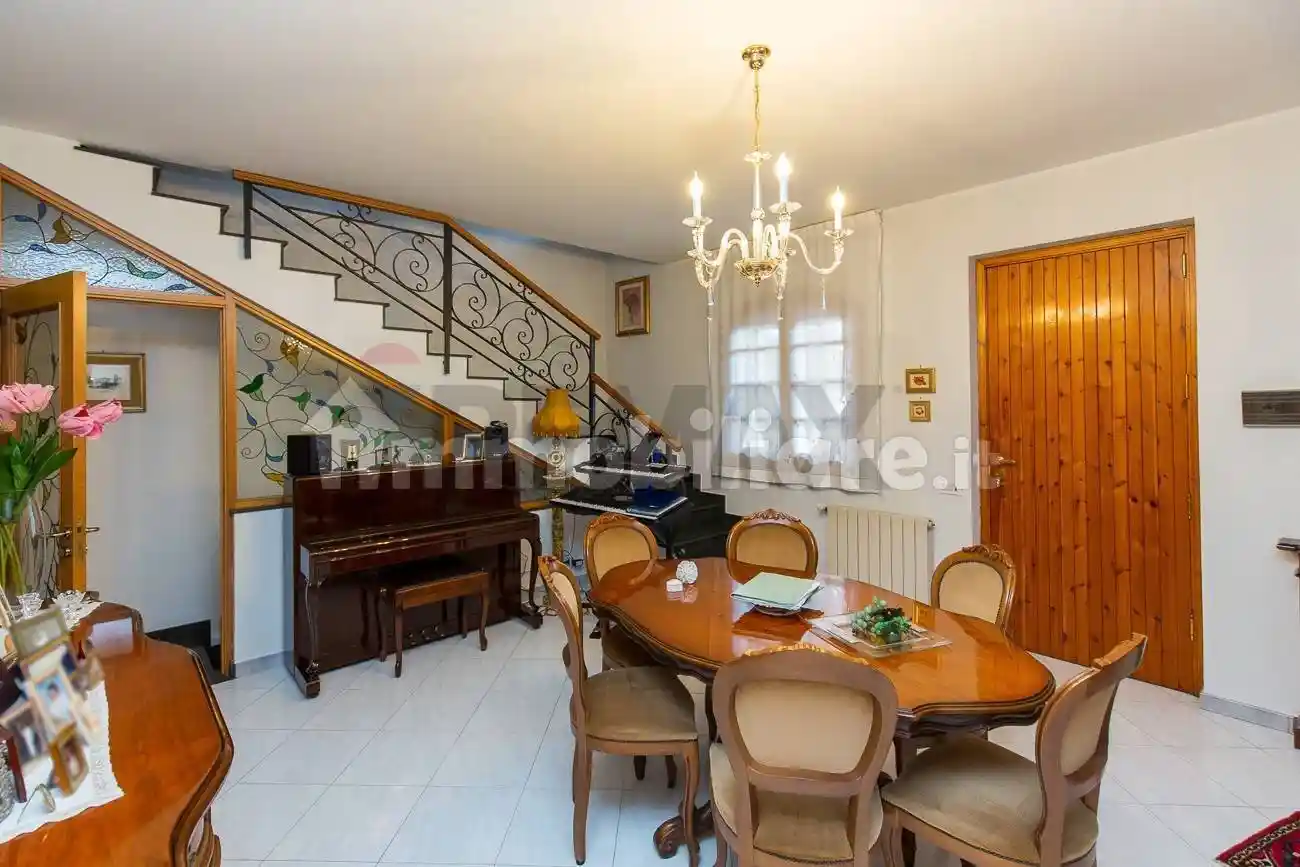 Villetta a schiera in vendita a Aci Sant'Antonio