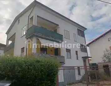 Appartamento in vendita a Olgiate Comasco