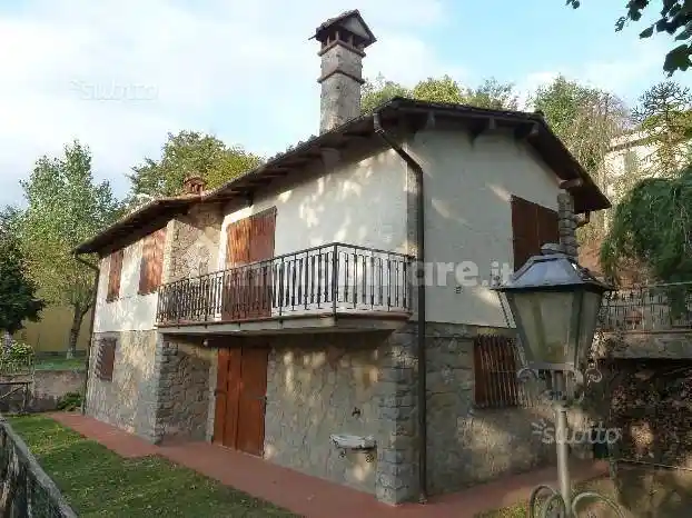 Villa in vendita a Reggello