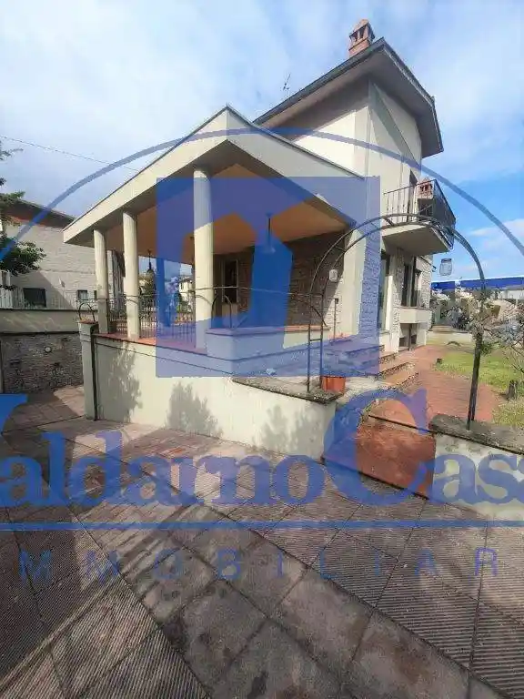 Villa in vendita a Figline e Incisa Valdarno