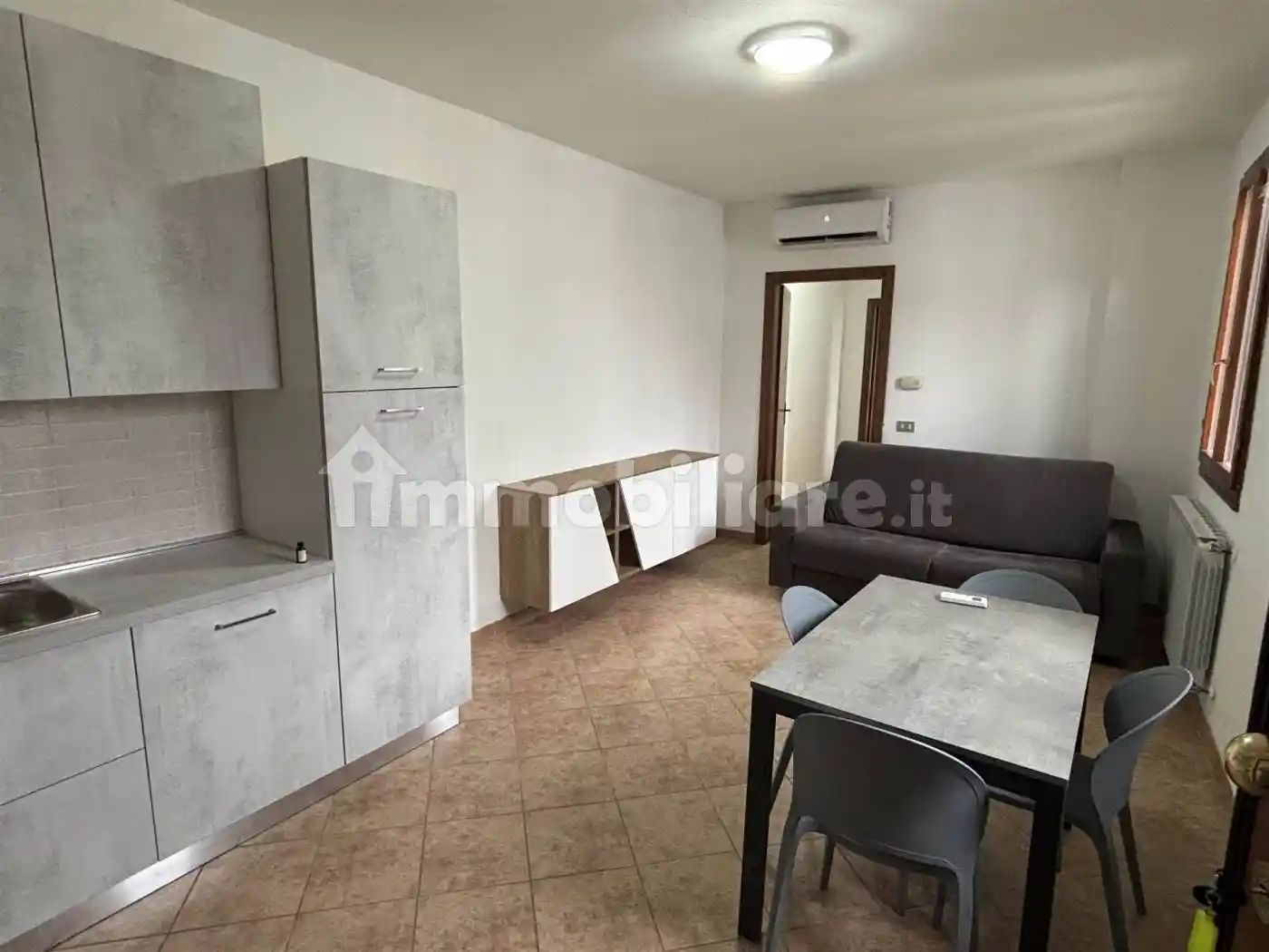 Appartamento in affitto a Castelguglielmo