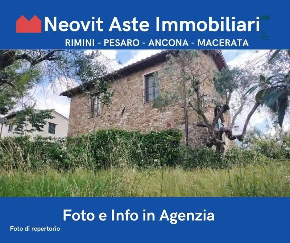 Casa indipendente in vendita a Sant'Ippolito