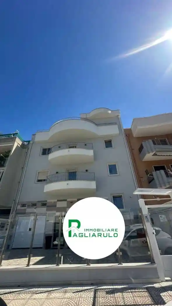 Appartamento in affitto a Taranto