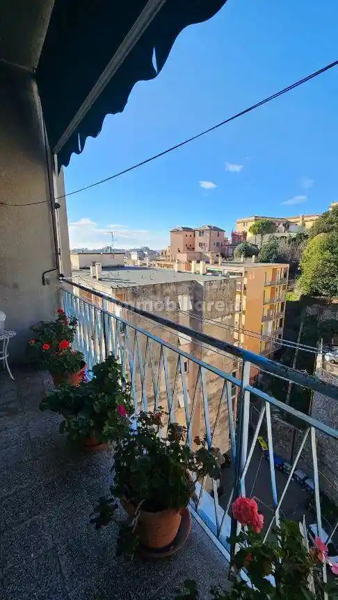 Appartamento in vendita a Genova