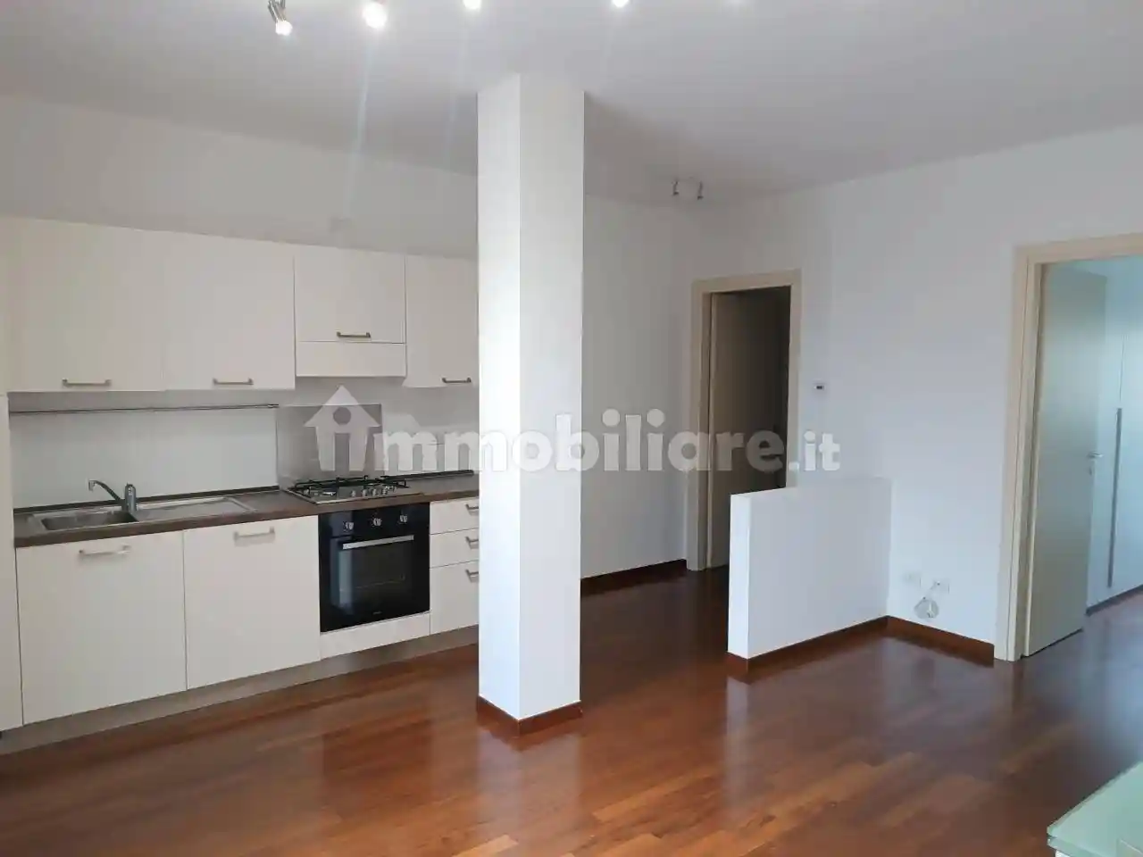 Appartamento in vendita a Piacenza