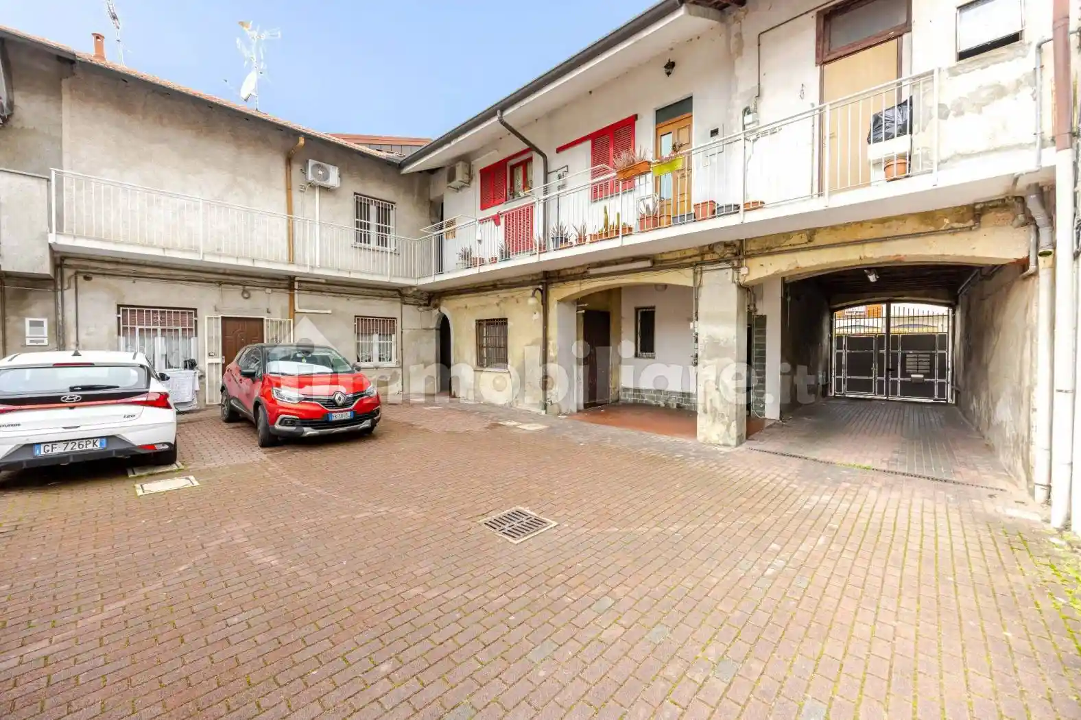 Appartamento in vendita a Pogliano Milanese