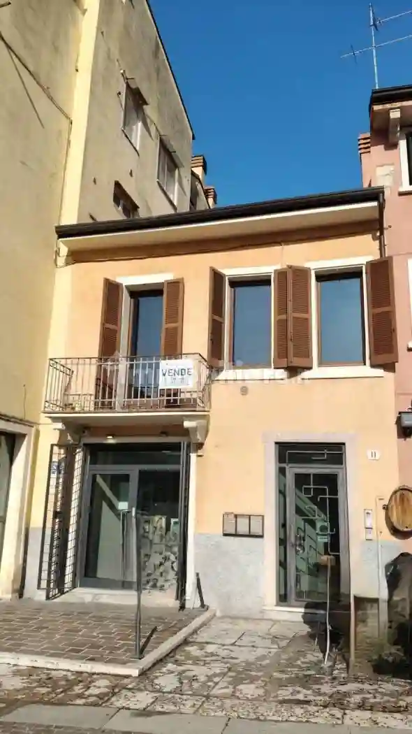 Palazzo - Edificio - foto 2