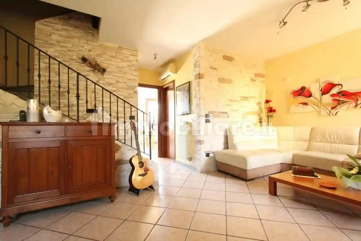 Villetta a schiera - foto 2