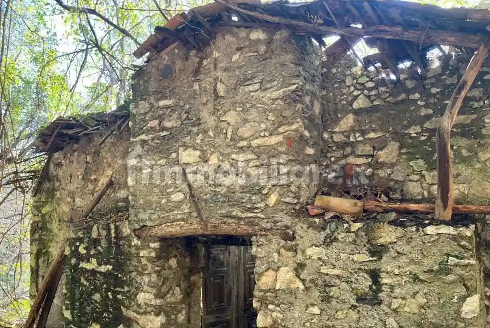 Rustico - Casale in vendita a Plesio