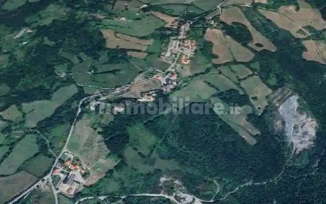 Palazzo - Stabile in vendita a Barberino di Mugello