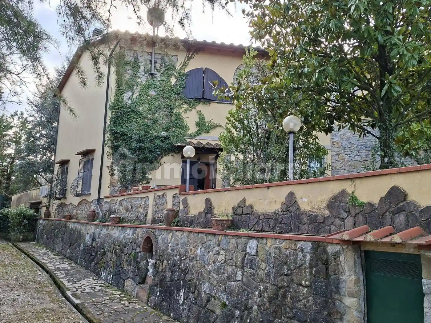 Villa in vendita a Signa