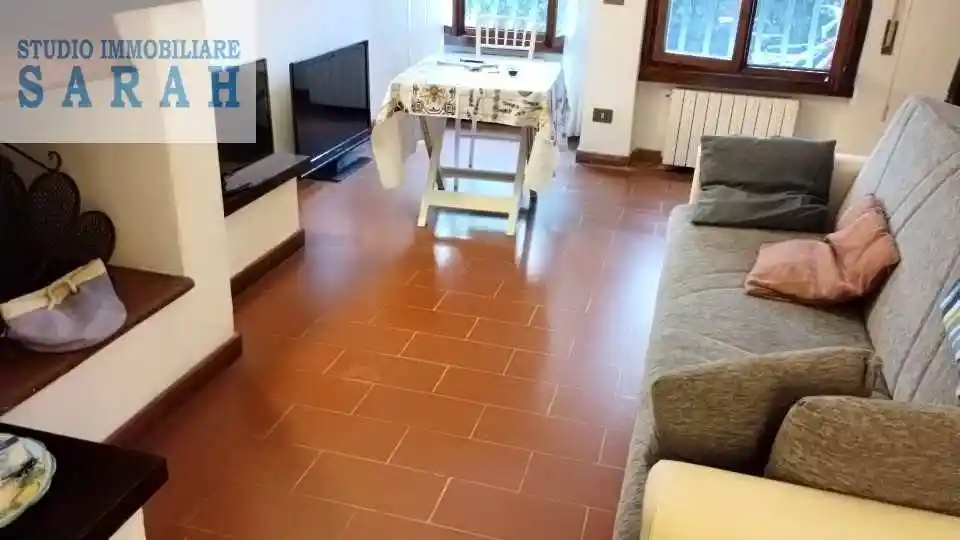 Appartamento in vendita a Viareggio