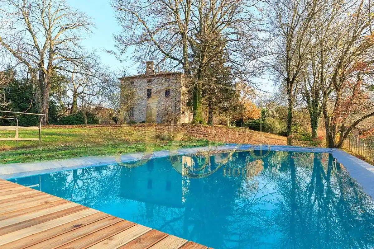 Rustico - Casale in vendita a Piozzano