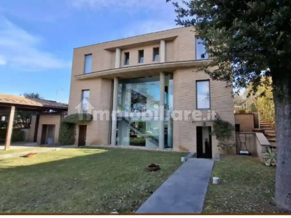 Villa in vendita a Corciano