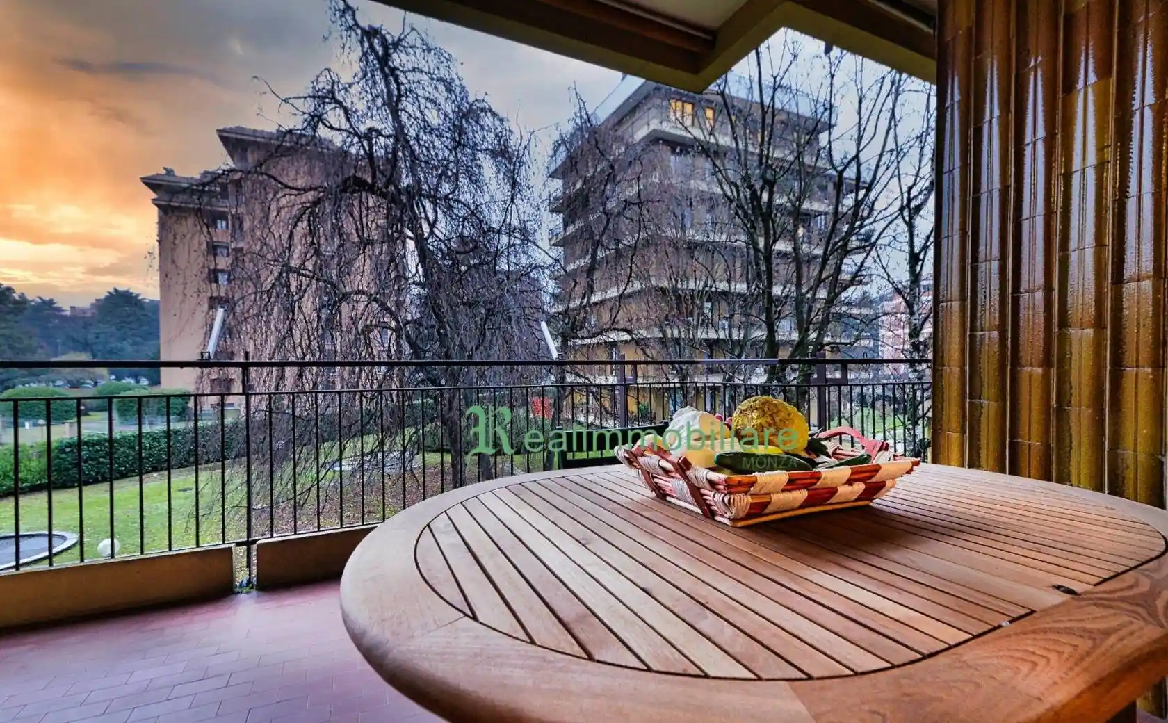 Appartamento in vendita a Monza