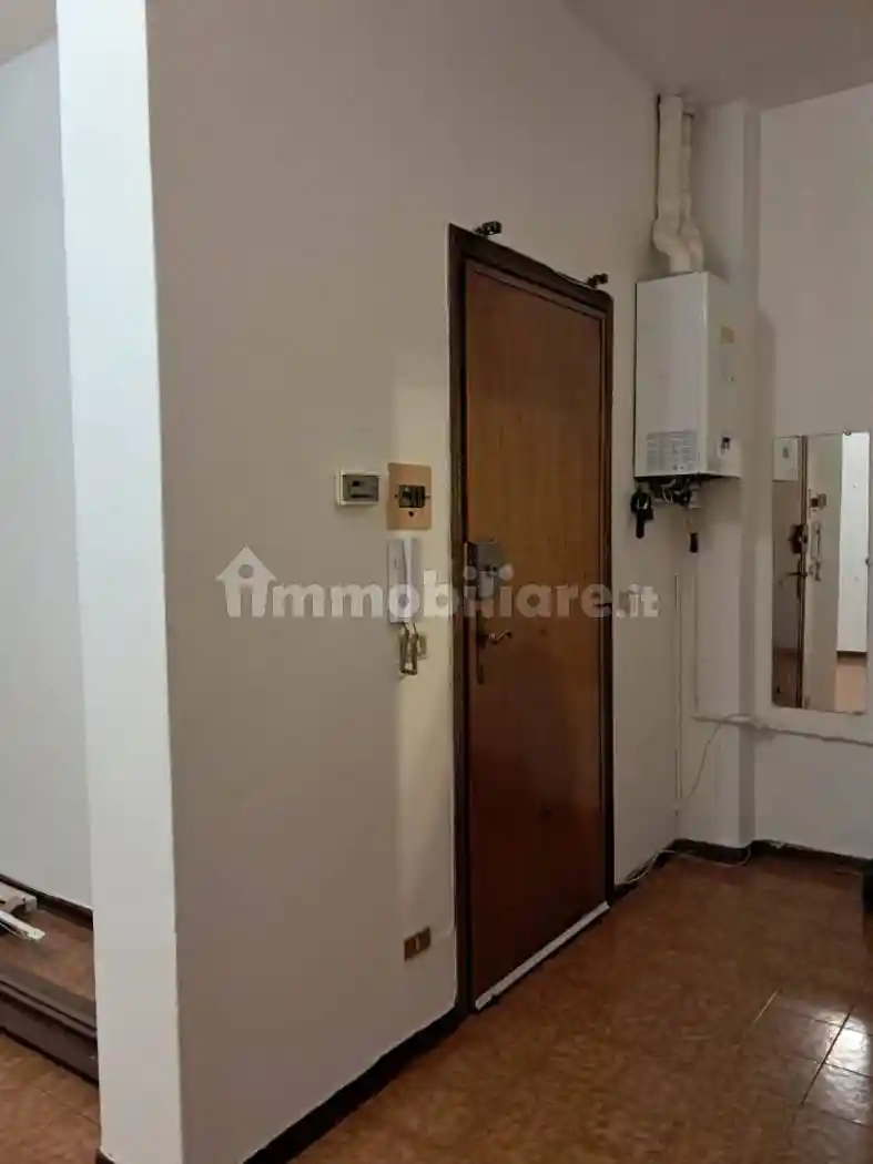 Appartamento in affitto a Cascina