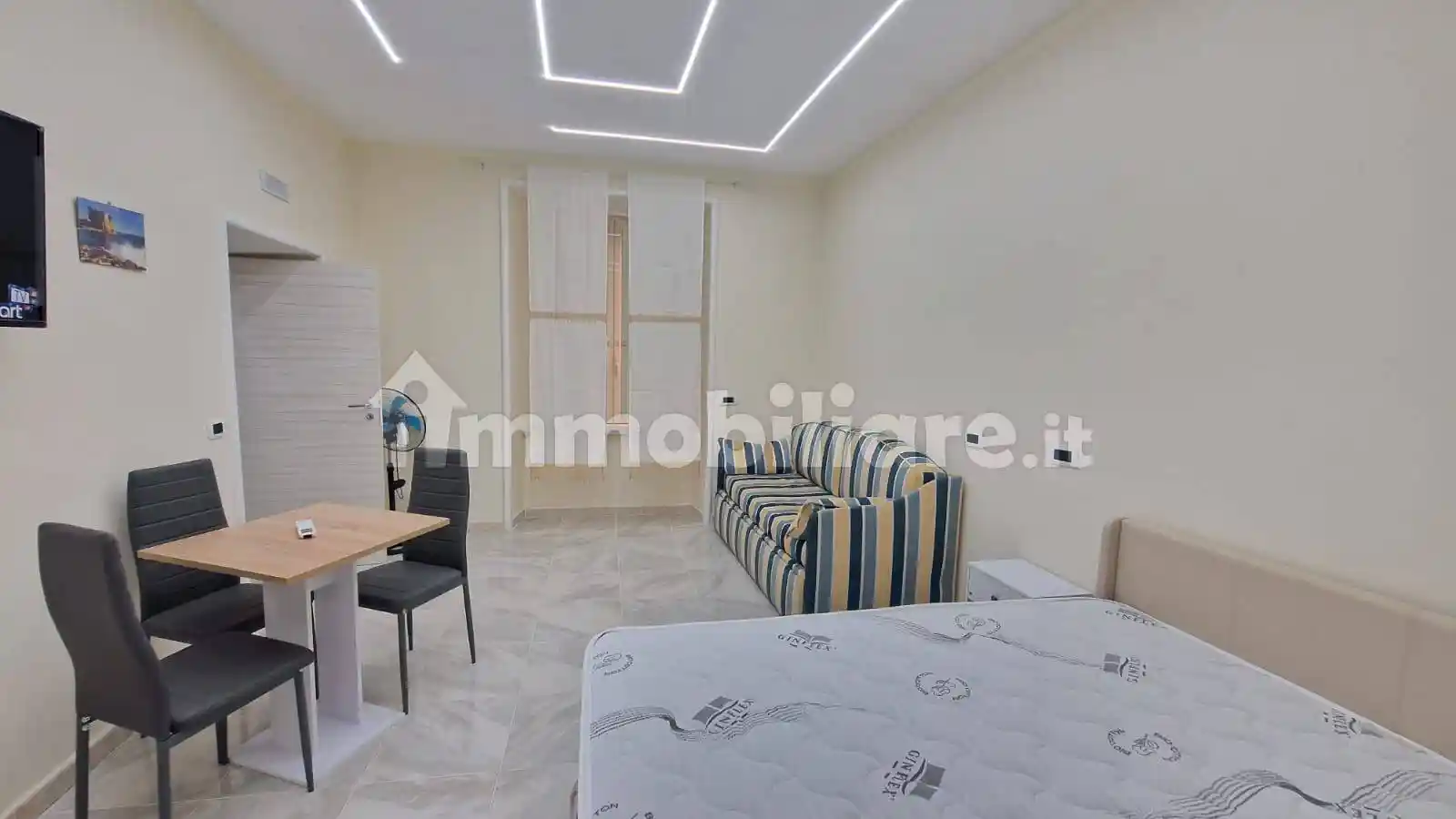 Appartamento in affitto a Napoli