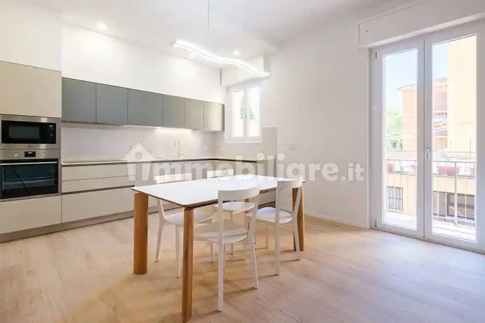 Appartamento in vendita a Casalecchio di Reno