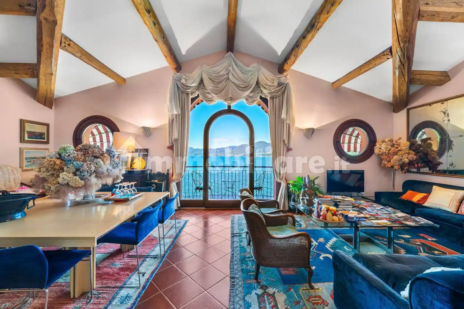 Attico - Mansarda in vendita a Torri del Benaco