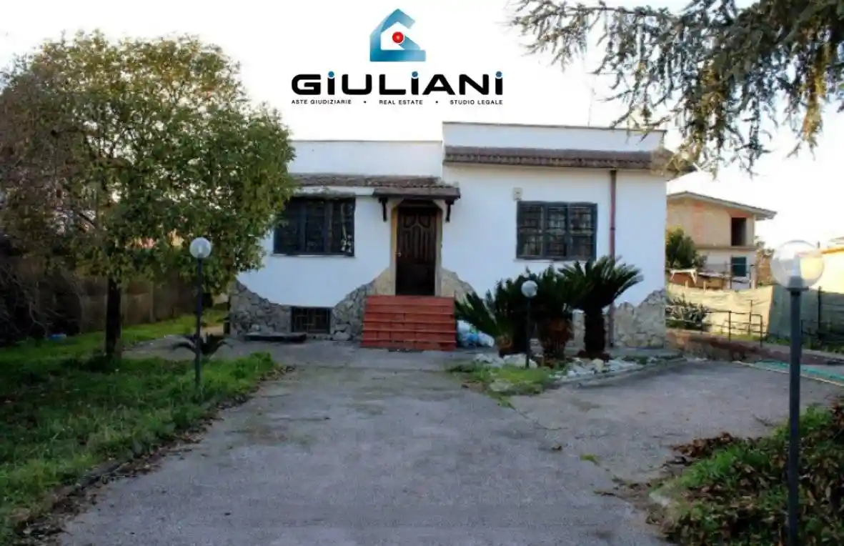 Villa in vendita a Aprilia
