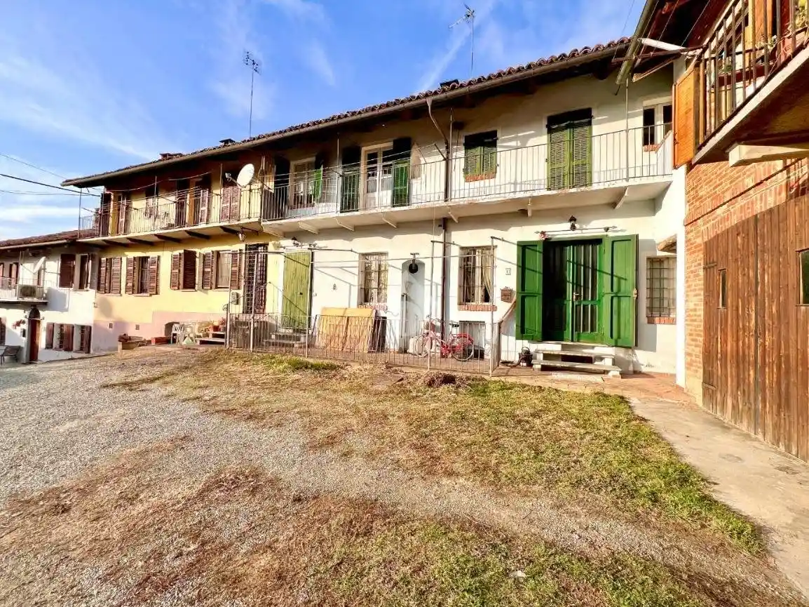 Casa indipendente in vendita a Castelnuovo Don Bosco
