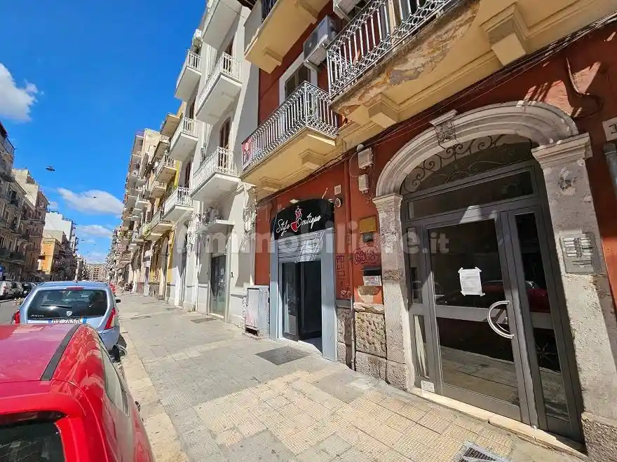 Appartamento in vendita a Bari