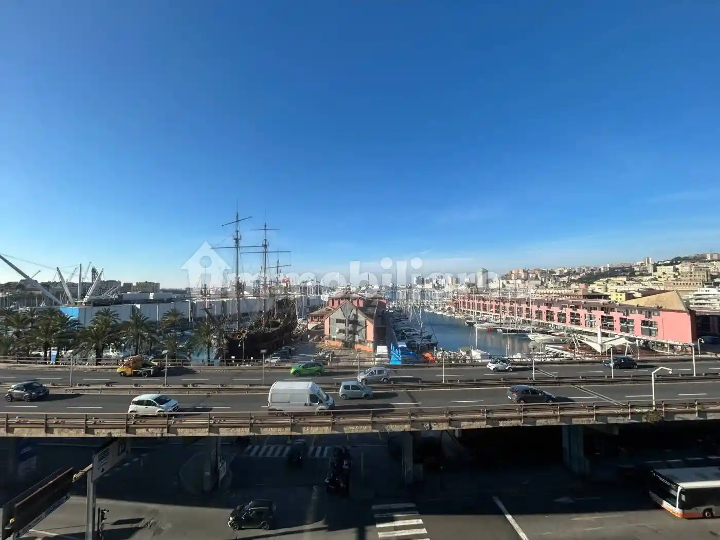 Appartamento in vendita a Genova