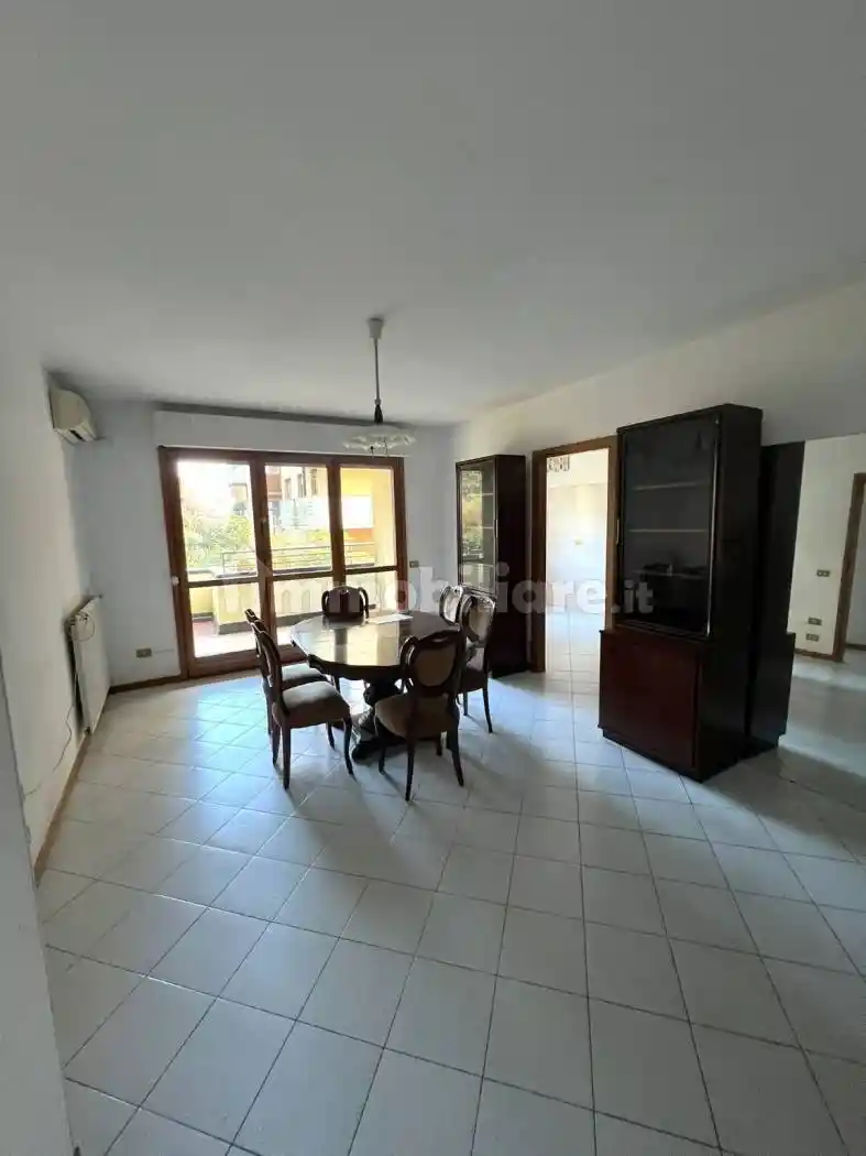 Appartamento in vendita a Monte San Pietro