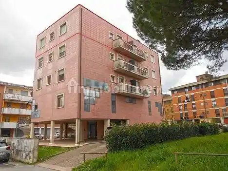 Appartamento in vendita a Sinalunga