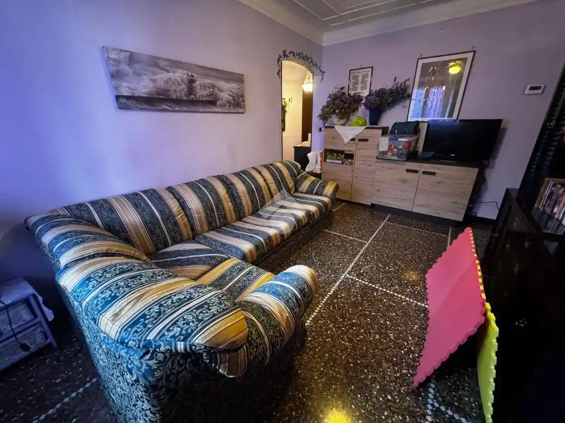 Appartamento in vendita a Genova