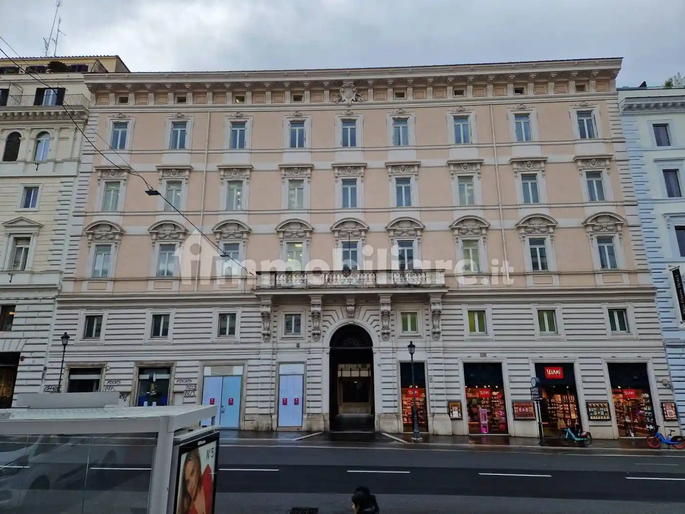 Palazzo - Edificio in affitto a Roma