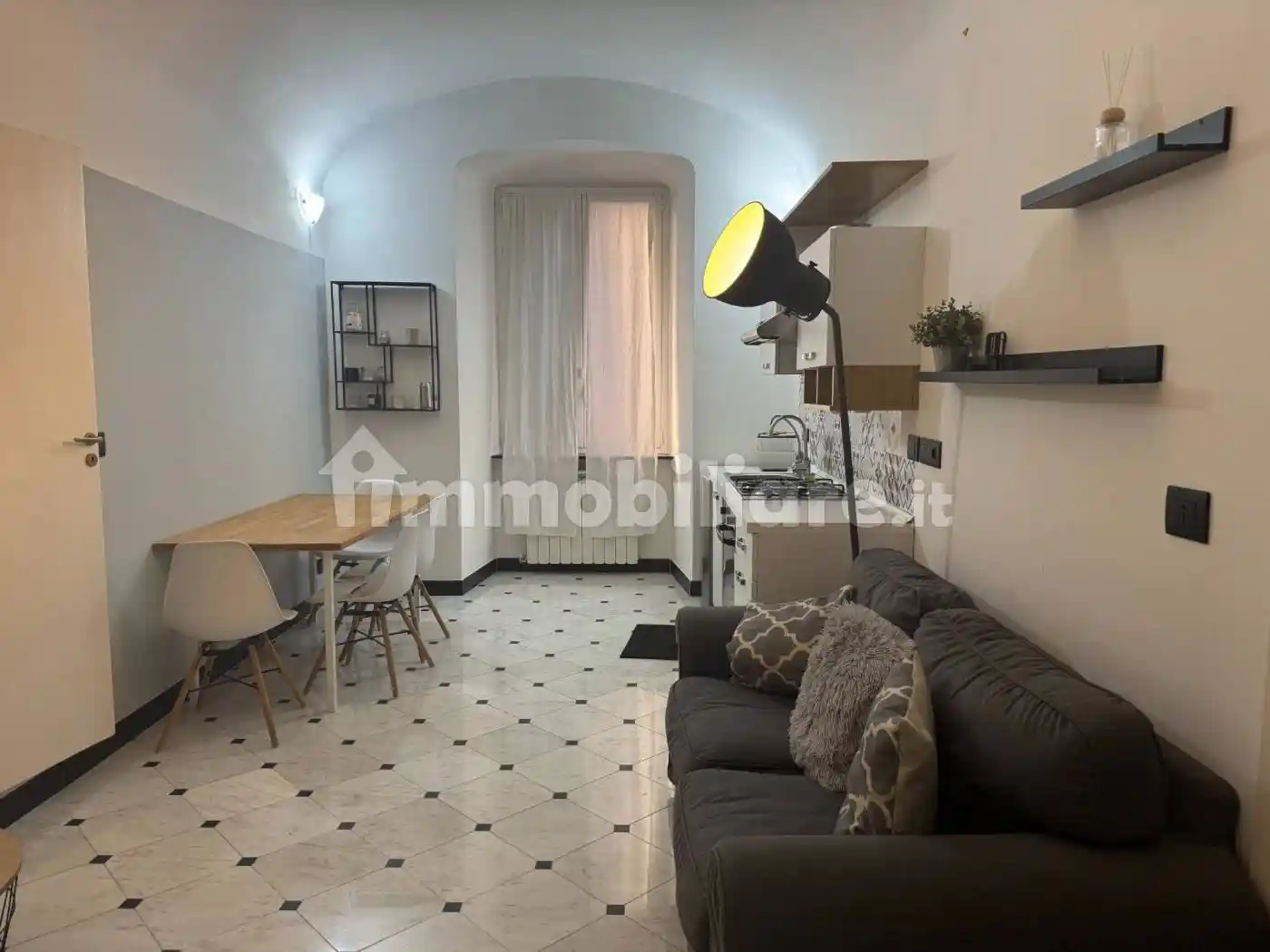 Appartamento in vendita a Genova