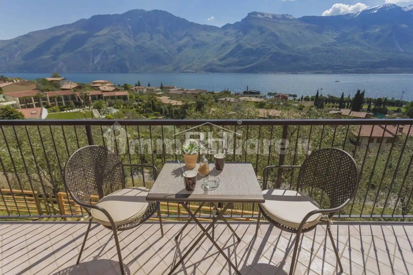 Villa in vendita a Limone sul Garda