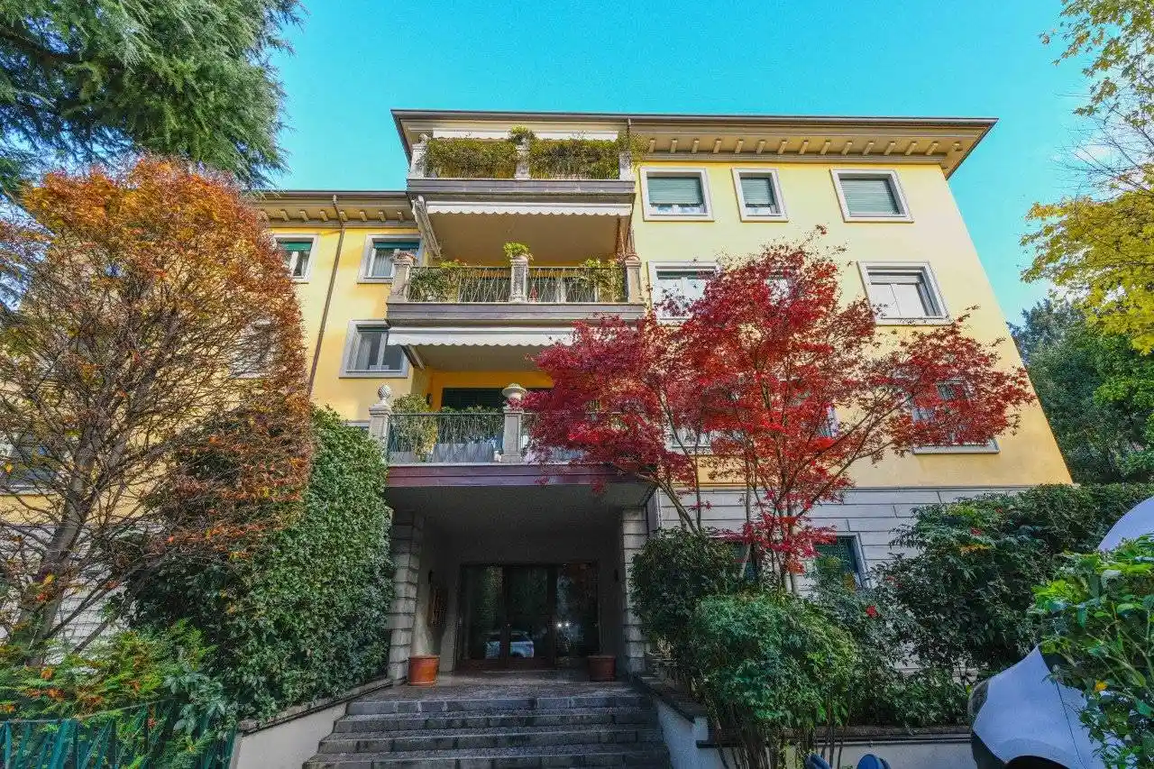 Appartamento in vendita a Brescia