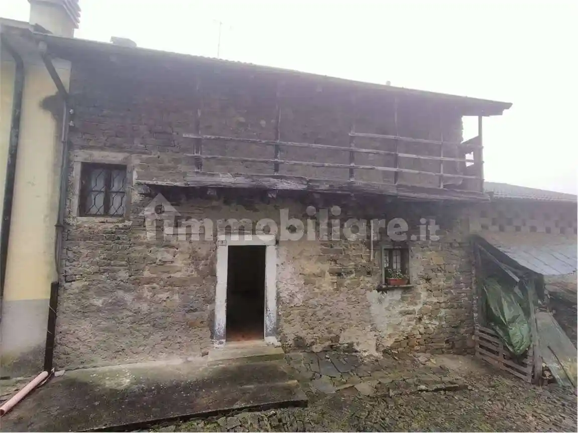 Appartamento in vendita a Sant'Omobono Terme