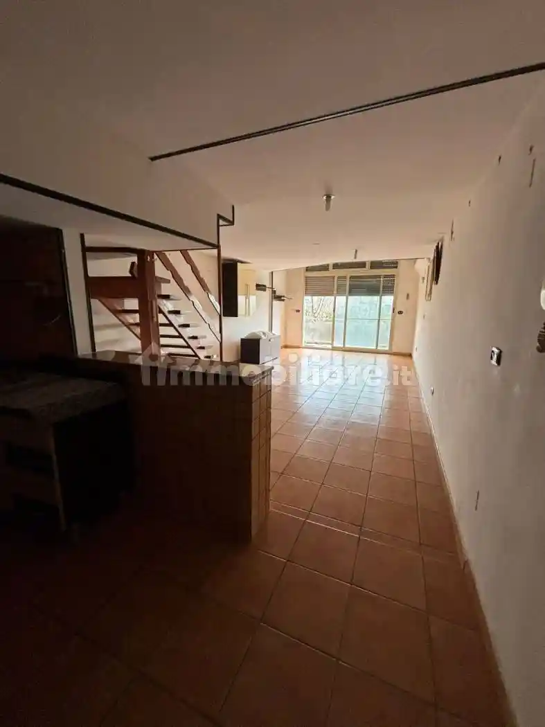 Appartamento in vendita a Castel Volturno