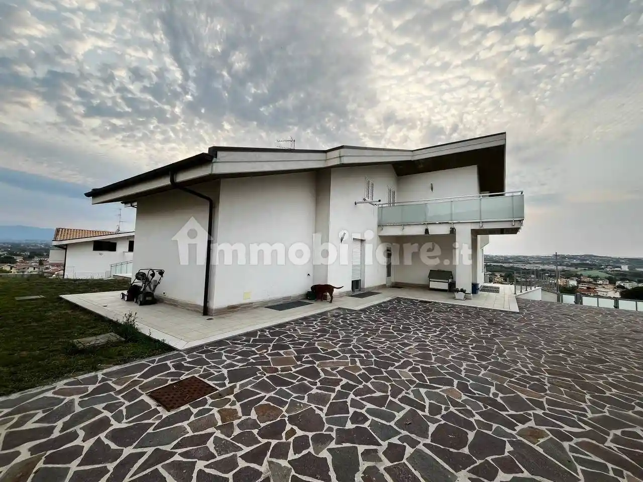 Villa in vendita a Montesilvano