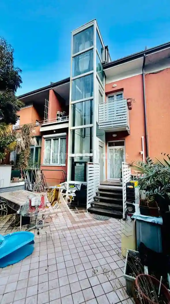 Villetta a schiera - foto 2